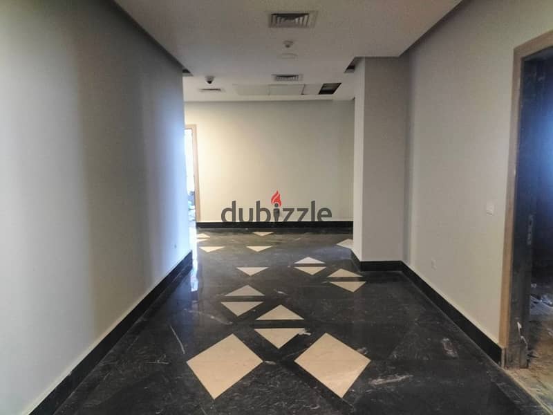 مكتب للإيجار في كازان بلازا خلف مول العرب مباشرة  Office for rent in kazan plaza in front of mall of Arabia 6