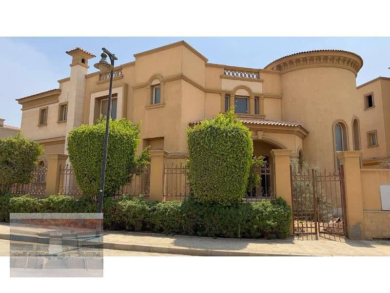 villa Standalone Prime location in new cairo 9