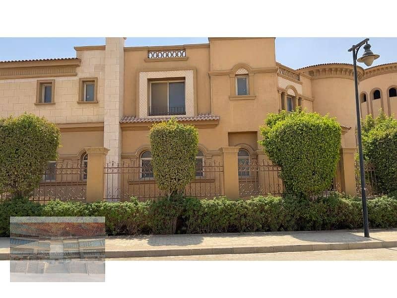 villa Standalone Prime location in new cairo 12