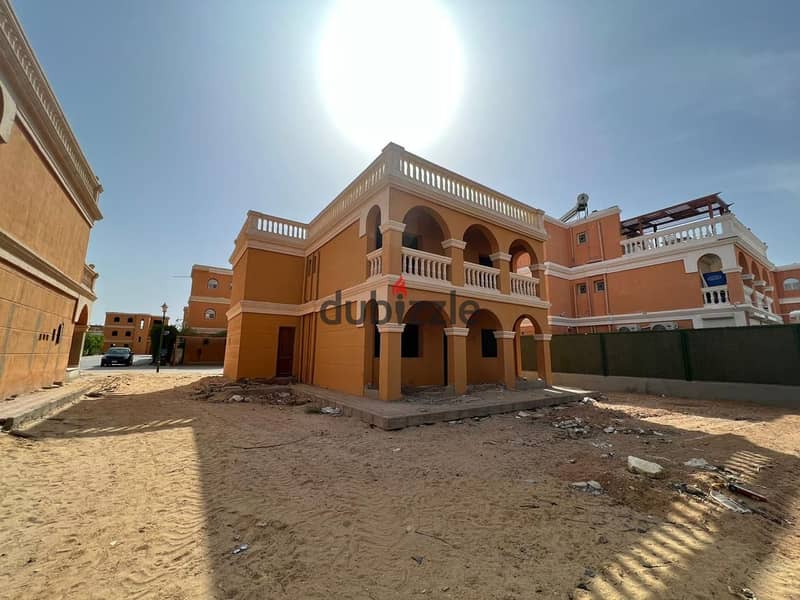 Standalone villa for sale 220m in sherouk stella helioples compound 5