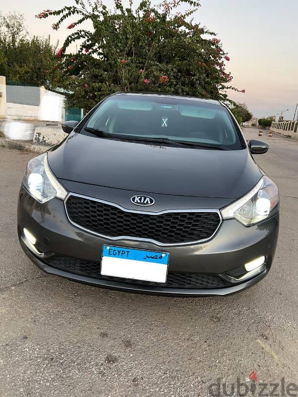 اعلى فئة بدون فتحة 2014 فابريكا بالكامل kia cerato 2014 8