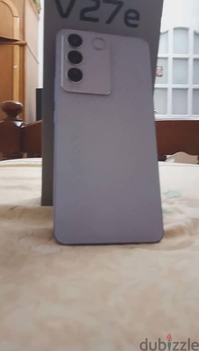 للبيع vivo v27e 256