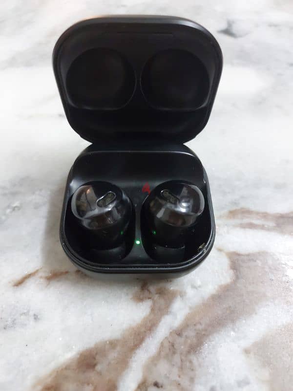 samsung buds pro  سماعة سامسونج اصلى 1