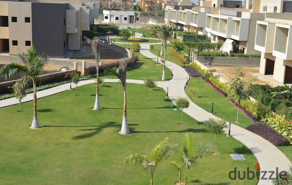 Live immediately in an apartment in a garden behind Mall of Arabia in Sheikh Zayed, in installments, in JOYA 10