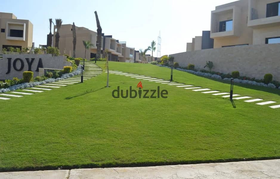 Live immediately in an apartment in a garden behind Mall of Arabia in Sheikh Zayed, in installments, in JOYA 11