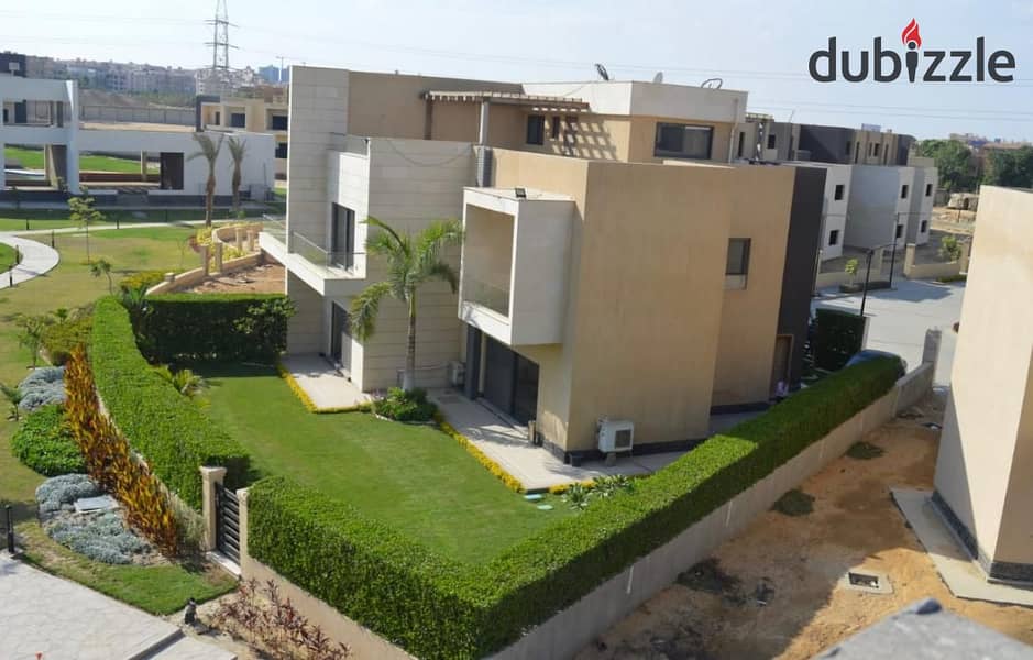 Live immediately in an apartment in a garden behind Mall of Arabia in Sheikh Zayed, in installments, in JOYA 12