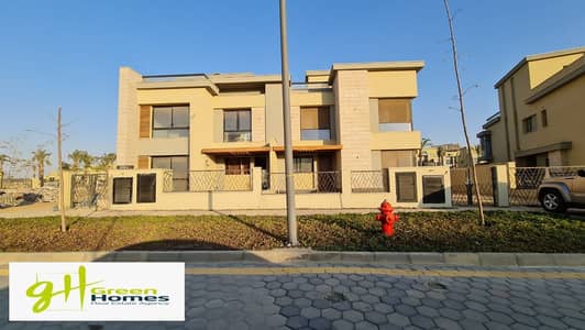 Prime location Twin house For sale 313 M  In Villette