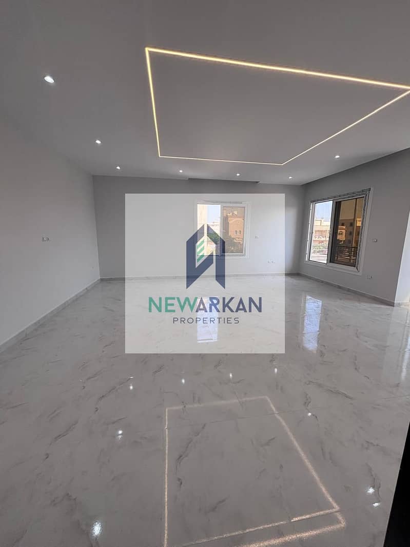 230- apartment in District 9, Sheikh Zayed, ultra super luxurious finishing, very special location 6