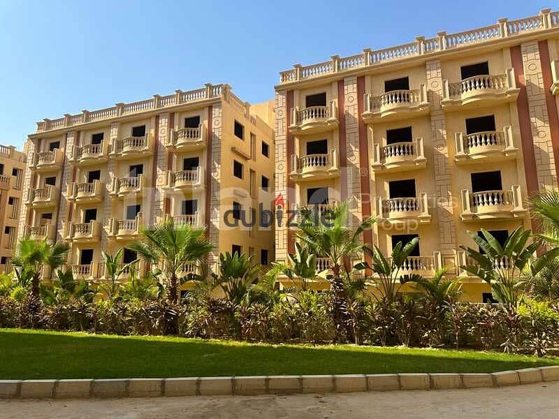 Apartment for sale, ready to move, finished, with a prime location in the Fifth Settlement, in Ashrafia Compound, with a view 7