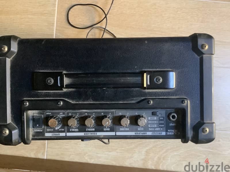 roland cube amplifier for guitar use امبليفير جيتار like new 1