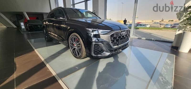 Audi Q8 2024 3