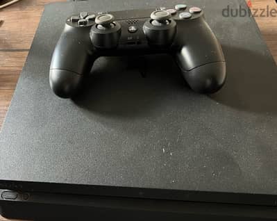 PlayStation 4 Slim (1TB)