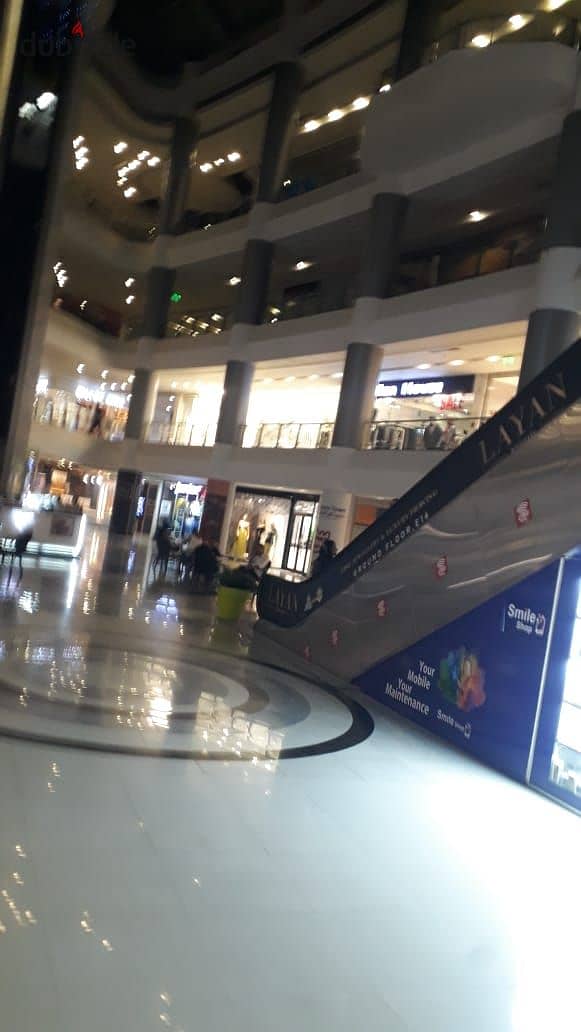 محل للبيع فى ميراج مول التجمع الخامس | متشطب | استلام فورى | موقع ميز | mirage mall new cairo 14