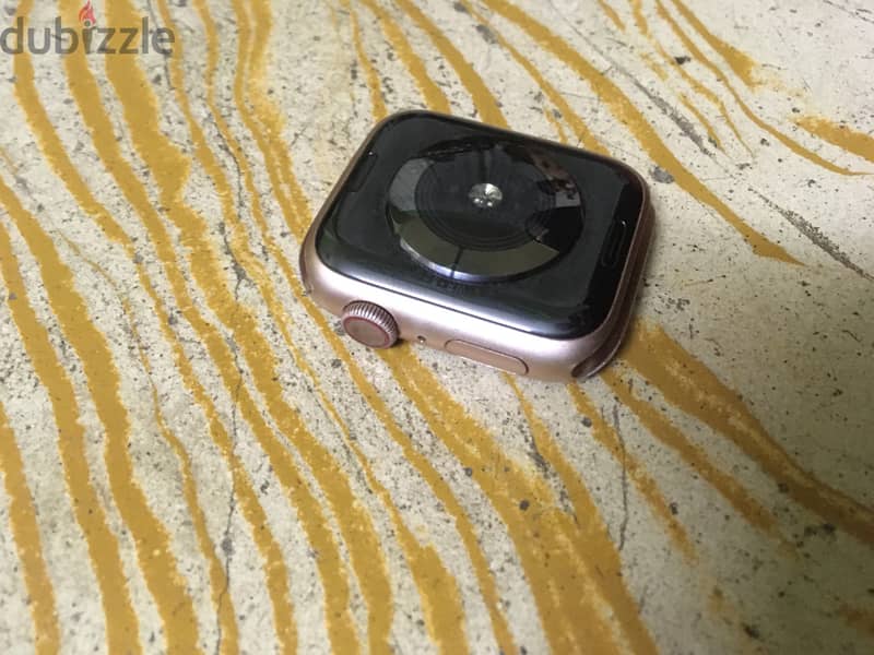 Apple Watch  series  4 3