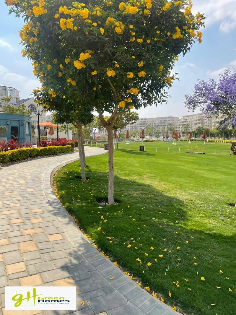 APARTMENT WITH GARDEN FOR SALE  IMMEDIATE DELIVERY WITH AMAZING PRICE AT MOUNTAIN VIEW ICITY NEW CAIRO 5