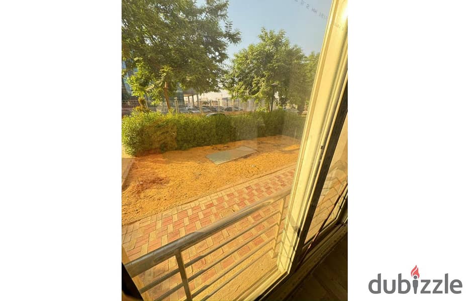 Apartment with garden for sale 214.5m in elsherouk wesal compound 10