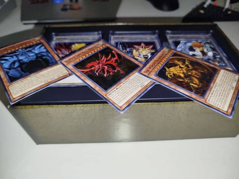 بوكس يوجي الاسطوري الذهبي/ Yu-Gi-Oh legendary box 3