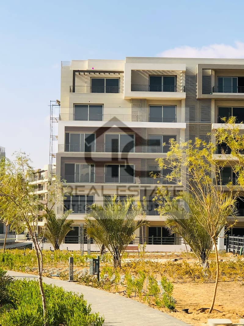 Apartment 206m ready to move prime location view landscape  with lowest price in Palm hills new cairo 9