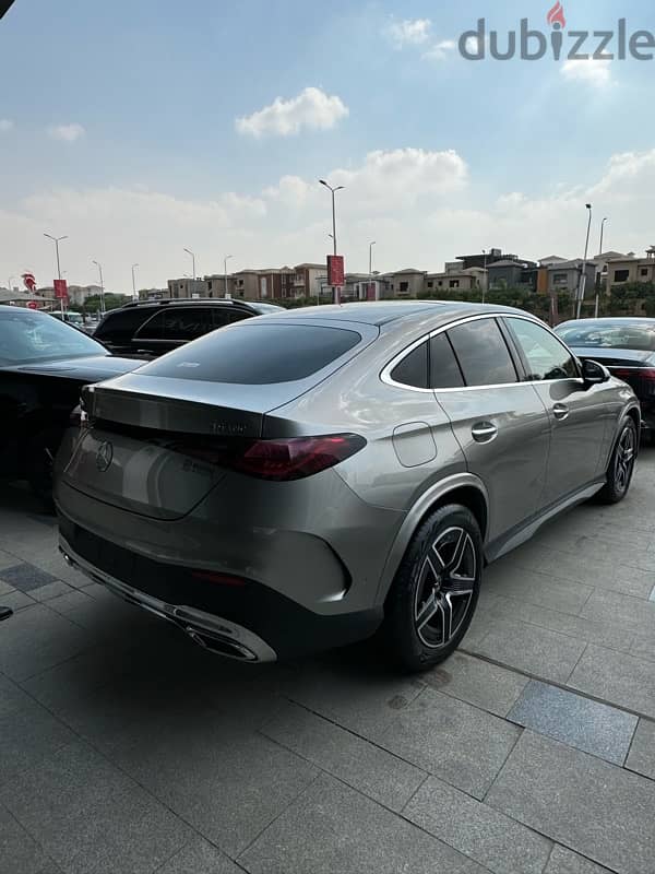 Mercedes-Benz GLC 200 2024 AMG 9