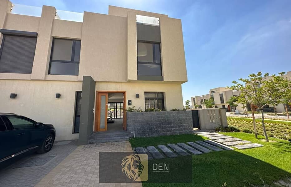 Town house corner for sale in the best location in " Al burouj " El sherouk 0