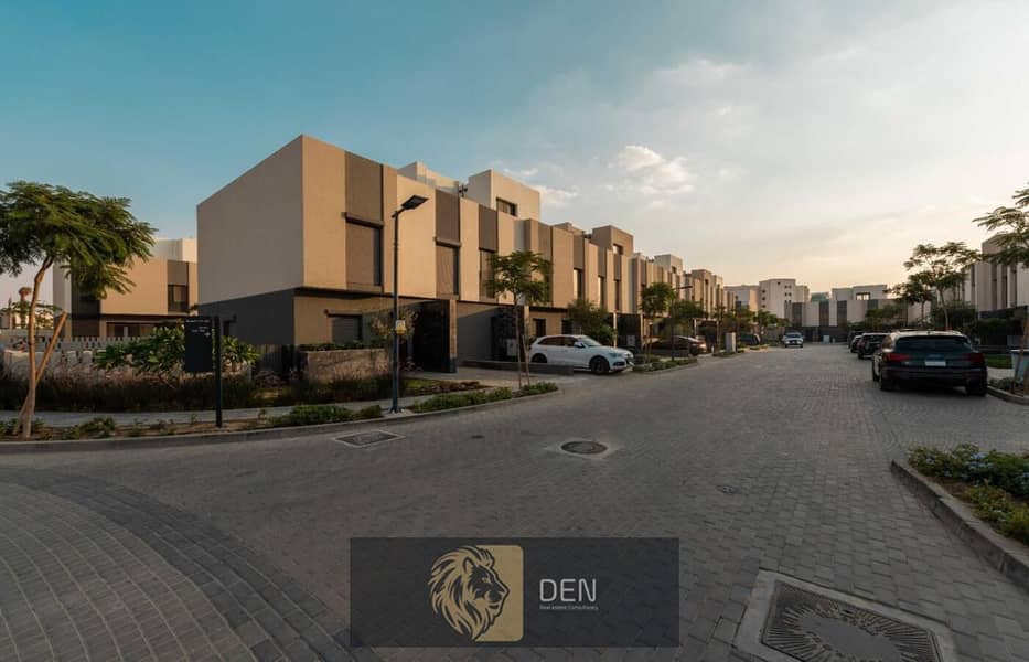 Town house corner for sale in the best location in " Al burouj " El sherouk 2