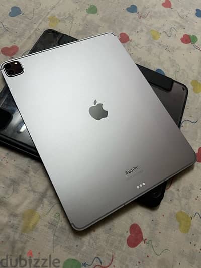 iPad Pro 6 generation m2 12.9 inch 128GB واي فاي وشريحة