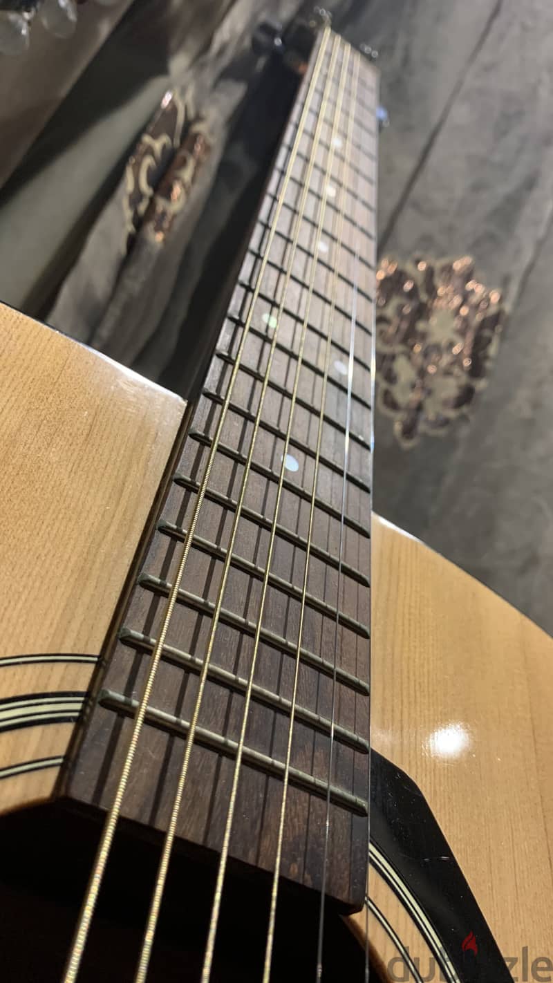 Yamaha f310 Acoustic Guitar 2