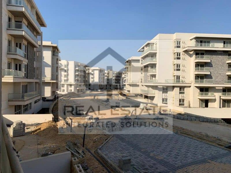 apartment 175 m for sale in mountain view icity new cairo compound under market price on  lake view direct 7