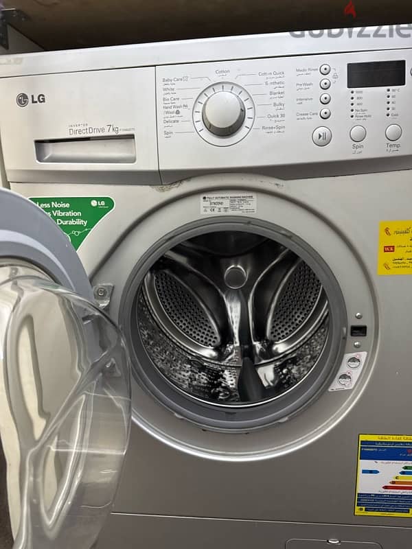 LG AUTOMATIC WASHING MACHINE 1