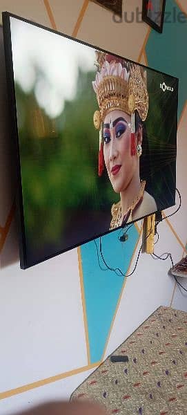 شآرب 50بوصه اورچنال آسمرت 4K 1