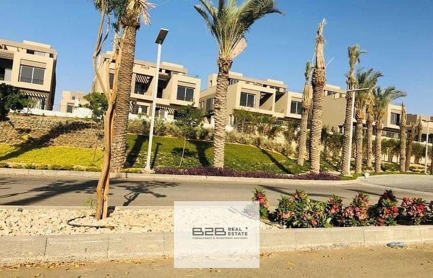 Villa Townhouse prime Location 190m palm hills new cairo 3