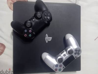 PS4 pro 1tb مستعمل