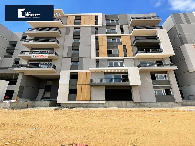 At the old price in HapTown Hassan Allam, apartment with the lowest down payment ,with installments 2