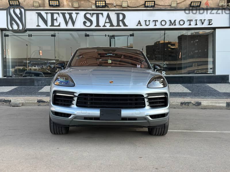 Porsche Cayenne 2022 COUPE . 20000 km 1