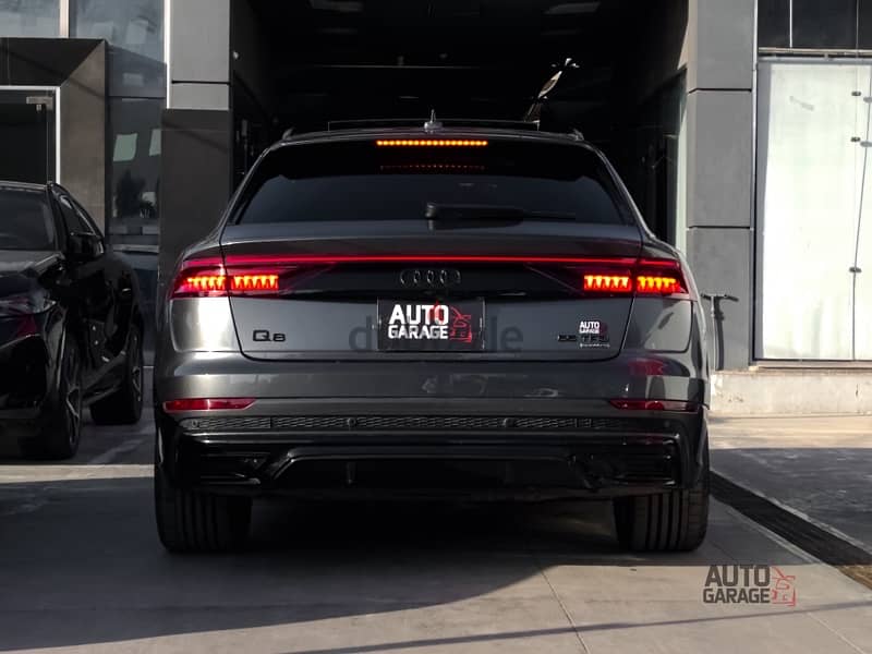 Audi Q8 s line Sport plus 2023 3