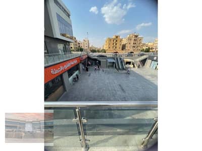 Commercial retail 38m at New Cairo for rent