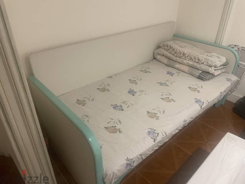 Bed with Matress 90*190cm / سرير بالمرتبه 0