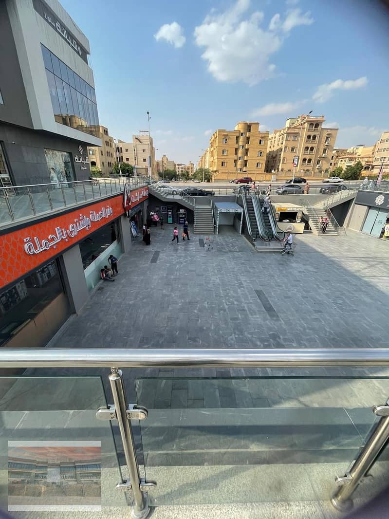 Commercial retail 38m at New Cairo for rent 4