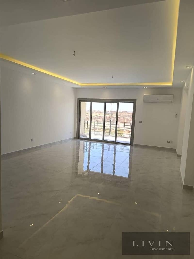 Duplex Apartment for Sale in Taj City - 225 sqm Prime Location: Situated directly on the Ring Road, opposite Cairo International Airport 9