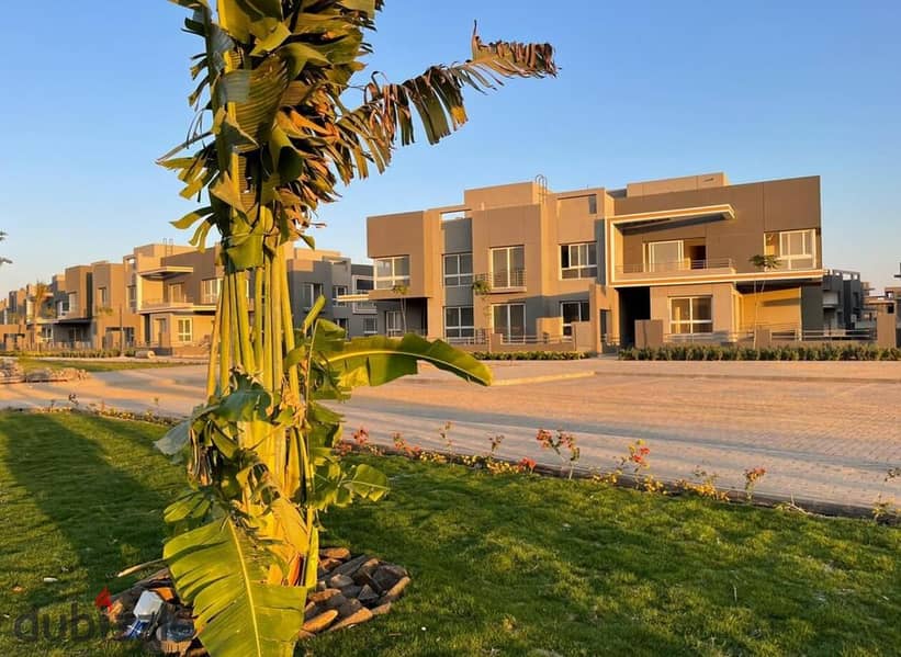 Apartment with a garden of 130 m² + 60 m² garden, finished to a high standard and ready for occupancy in the Kayan Compound in Sheikh Zayed. 2