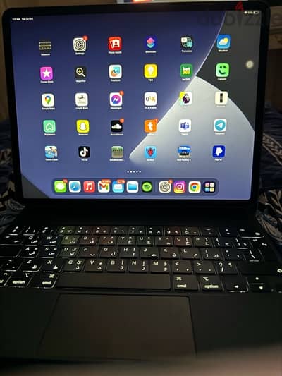 Ipad Pro (12.9-inch) (3rd generaton) 2018 256Gb + cellular+ keyboard