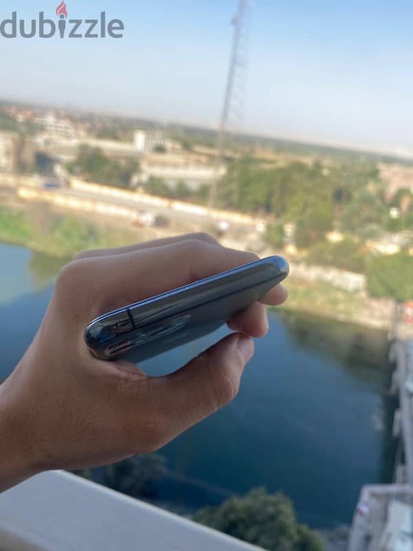 iPhone 11 Pro - آيفون ١١ برو 4