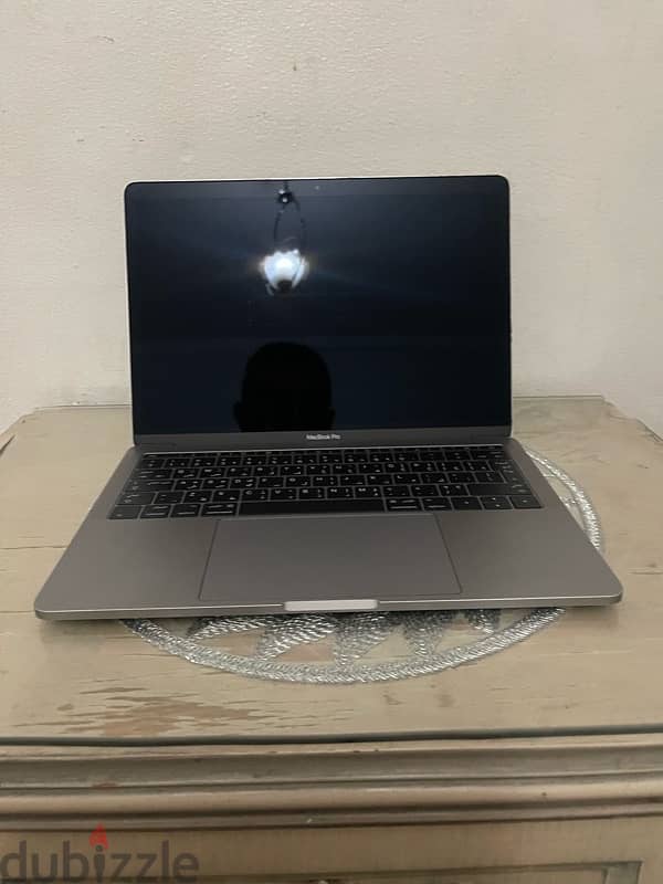 macbook pro 2017 2