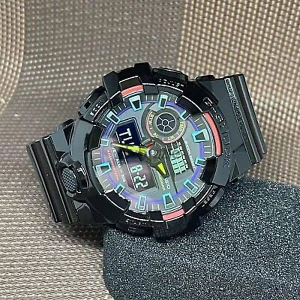 للبيع ساعة كاسيو جي شوك  موديل Casio G-shock GA-700RGB-1ADR 6