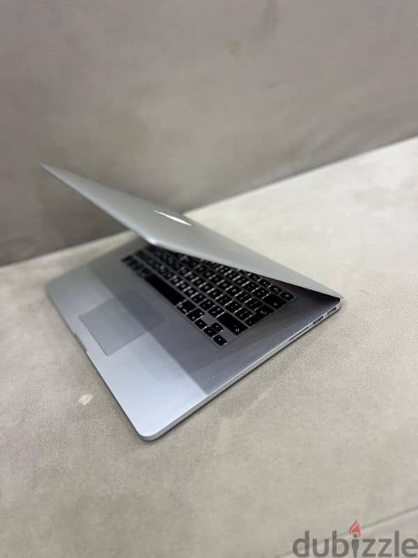 Macbook Pro 2015 i7 1