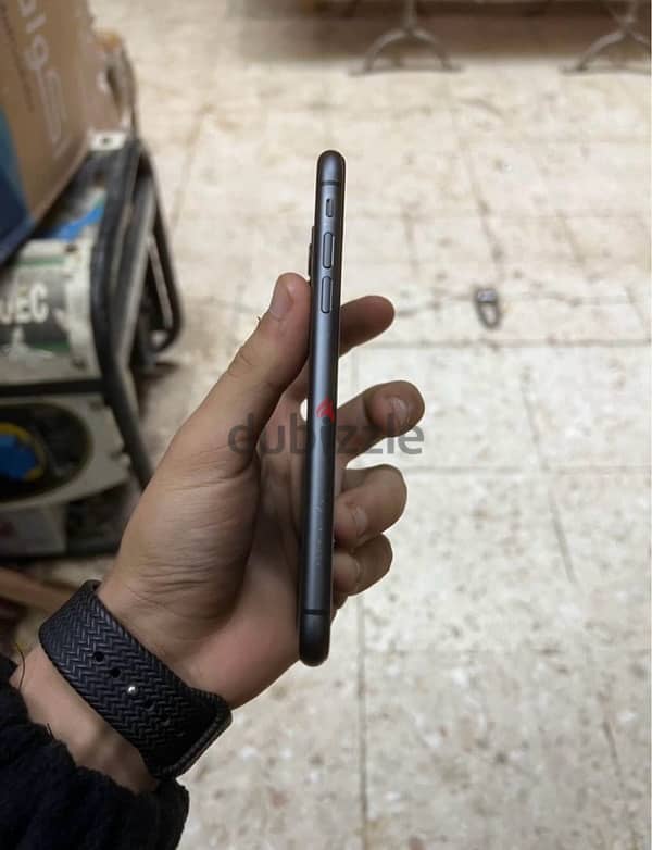 iphone 11 خطين 2