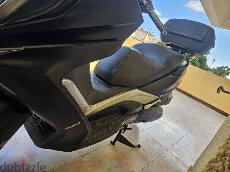 kymco downtown 350i 2021 كيمكو داون تاون ٣٥٠ 4