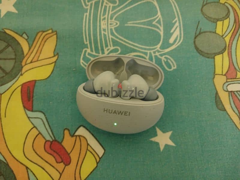 Huawei FreeBuds 5i 4