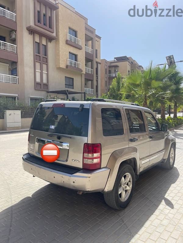 Jeep Cherokee 2010 جيب شيروكى 2