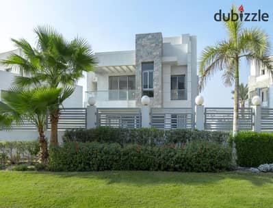 Villa 730m² available with extended installments in Cleopatra Square Compound, located in a prime spot in the East Expansions of October.